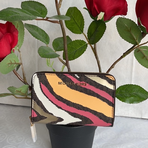 🌺Michael Kors Set🌺 - Picture 4 of 15